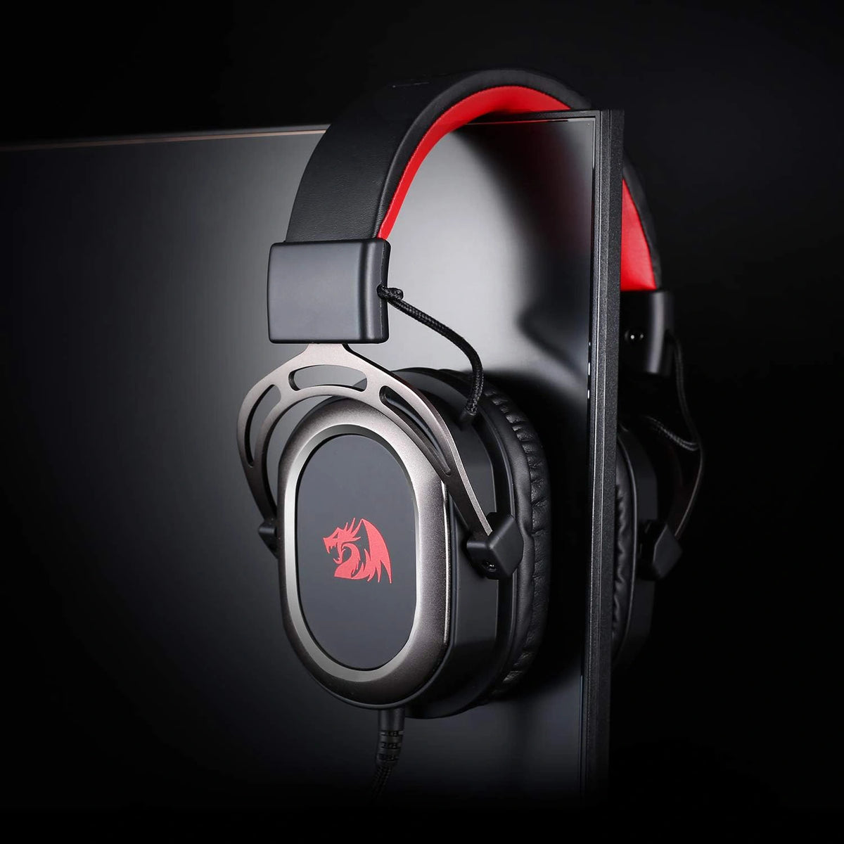 Redragon H710 Helios 7.1 Wired Gaming Headset